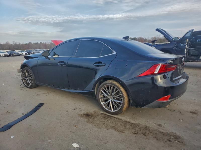 Photo 2 from auction – 2016 LEXUS IS 200T with VIN JTHBA1D28G5001593