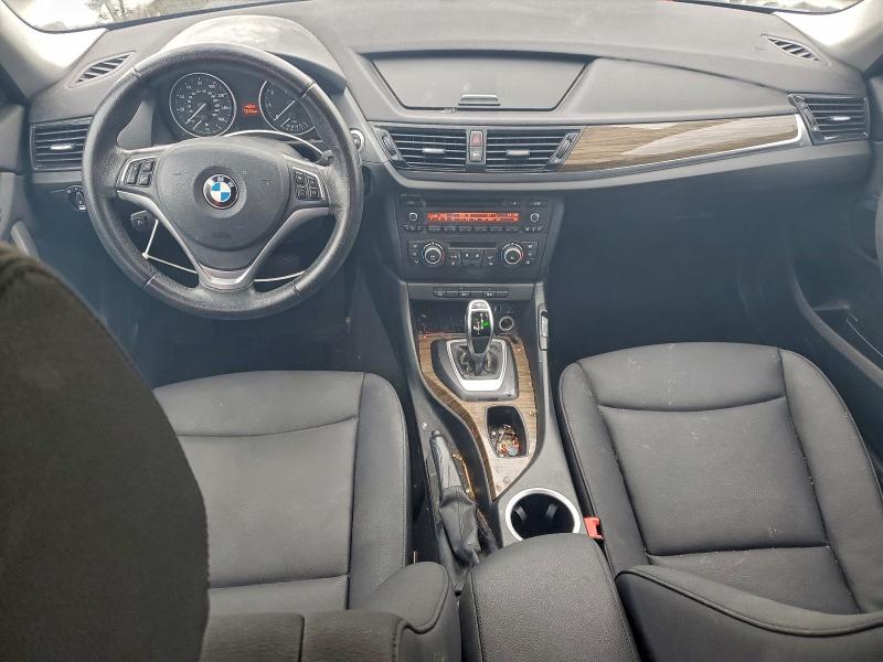 Photo 8 from auction – 2015 BMW X1 with VIN WBAVM1C52FV314619