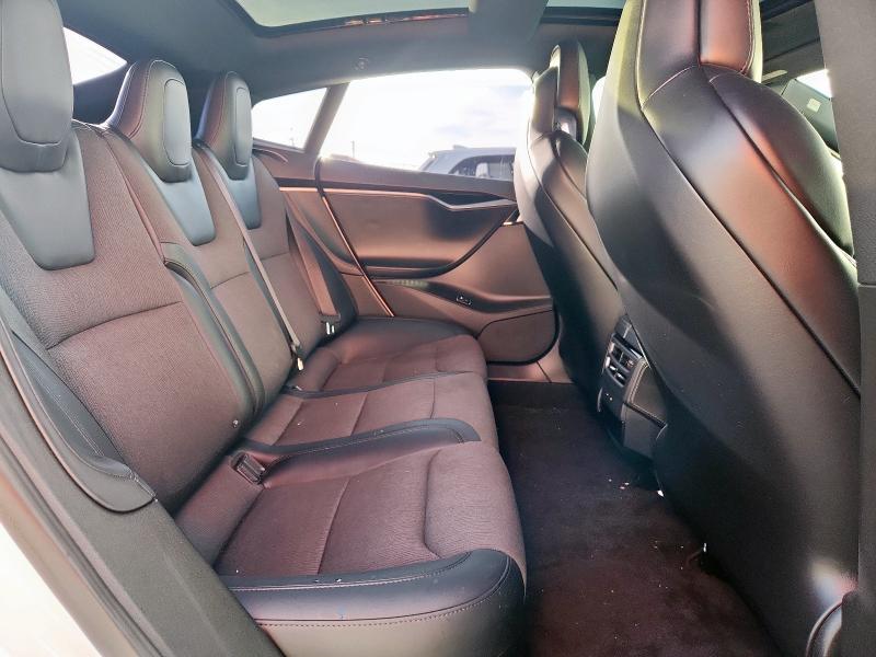 Photo 10 from auction – 2018 TESLA MODEL S with VIN 5YJSA1E21JF254728