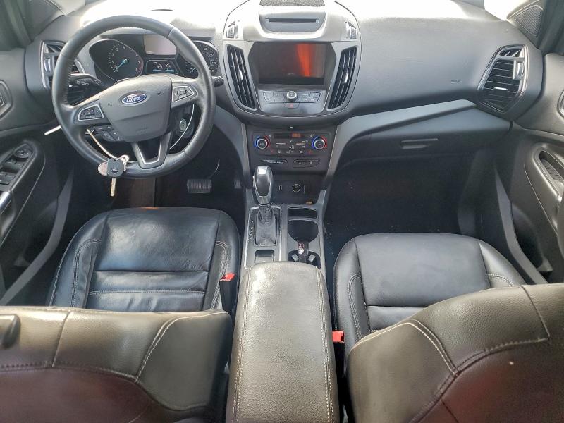 Photo 8 from auction – 2018 FORD ESCAPE with VIN 1FMCU9HD7JUD08334