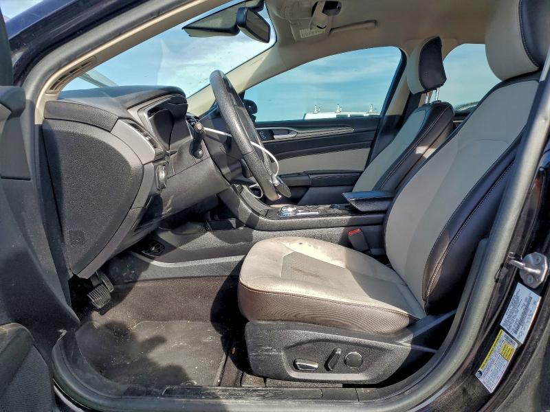 Photo 7 from auction – 2020 FORD FUSION SE with VIN 3FA6P0HD6LR219262