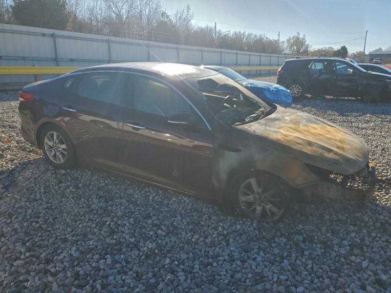 Photo 4 from auction – 2016 KIA OPTIMA LX with VIN 5XXGT4L32GG116411