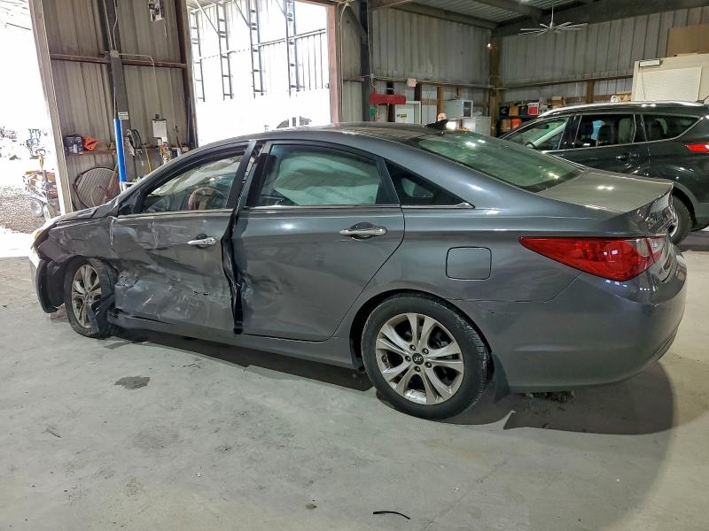 Photo 2 from auction – 2012 HYUNDAI SONATA SE with VIN 5NPEC4AC0CH444905
