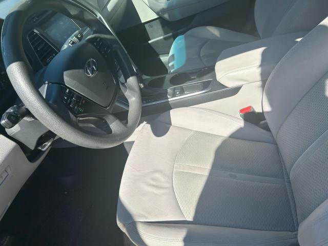 Photo 13 from auction – 2016 HYUNDAI SONATA SE with VIN 5NPE24AF9GH352565