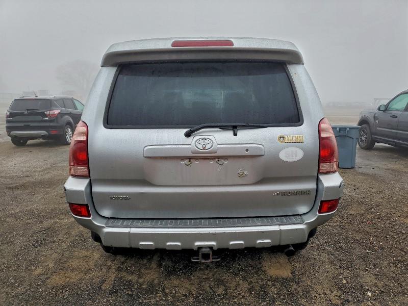 Photo 6 from auction – 2005 TOYOTA 4RUNNER SR with VIN JTEBU14R950069672