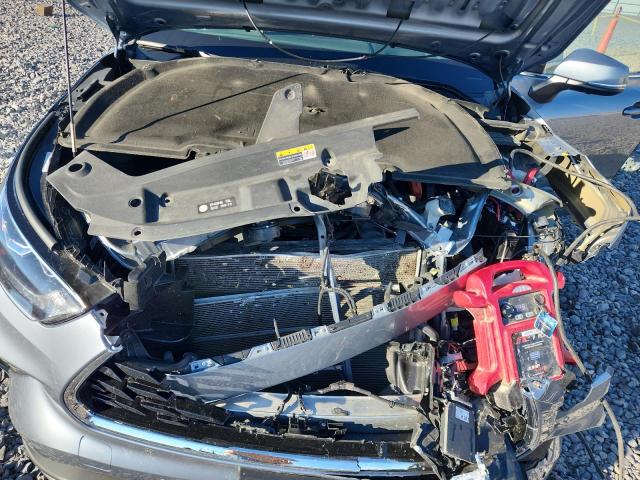 Photo 11 from auction – 2022 TOYOTA HIGHLANDER with VIN 5TDEBRCH0NS088896