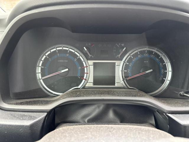 Photo 8 from auction – 2019 TOYOTA 4RUNNER SR with VIN JTEBU5JR1K5631767