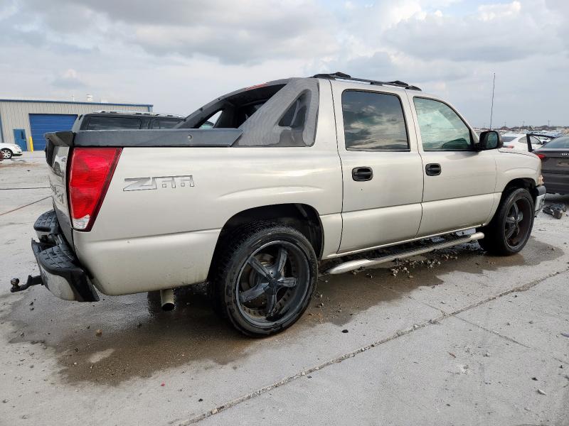 Photo 3 from auction – 2004 CHEVROLET AVALANCHE with VIN 3GNEC12T34G249296