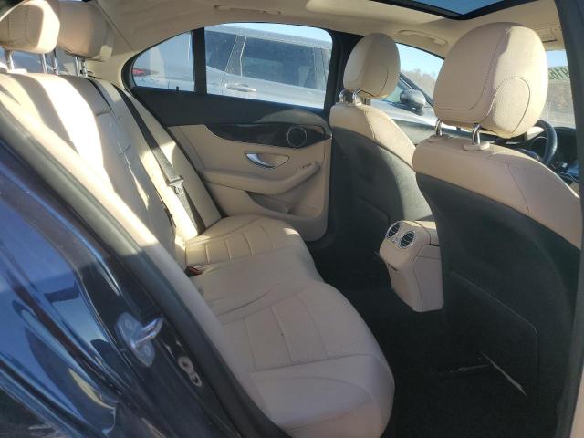 Photo 10 from auction – 2017 MERCEDES-BENZ C 300 4MAT with VIN 55SWF4KB6HU220401