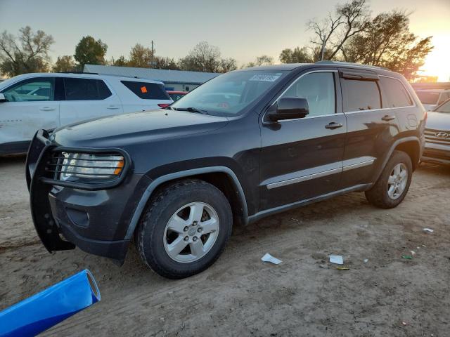 JEEP GRAND CHER 2011 with VIN 1J4RR4GG3BC576152 - Photo from auction