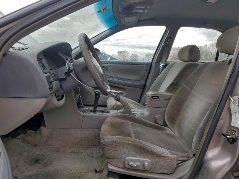 Photo 7 from auction – 2001 NISSAN ALTIMA XE with VIN 1N4DL01D41C104376