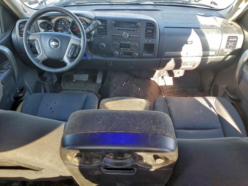 Photo 8 from auction – 2012 CHEVROLET SILVERADO with VIN 1GCRKSE05CZ331520