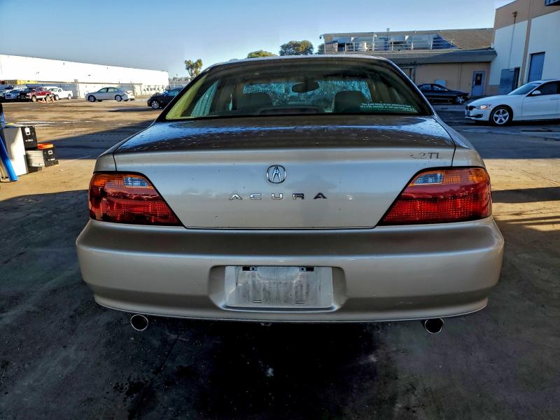 Photo 6 from auction – 2000 ACURA 3.2TL with VIN 19UUA5661YA056043