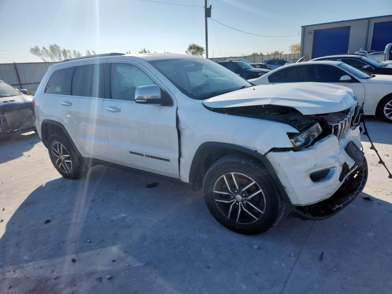 Photo 4 from auction – 2017 JEEP GRAND CHER with VIN 1C4RJFBG3HC835618