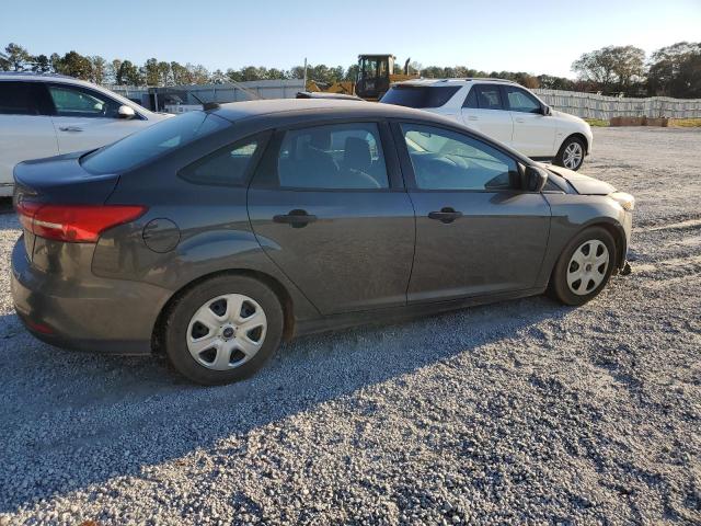 Photo 3 from auction – 2016 FORD FOCUS S with VIN 1FADP3E2XGL401854