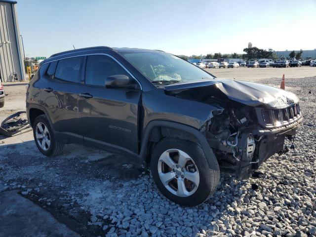 Photo 4 from auction – 2018 JEEP COMPASS LA with VIN 3C4NJDBB2JT332034