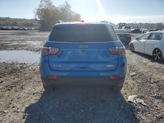 Photo 6 from auction – 2018 JEEP COMPASS LA with VIN 3C4NJDBB5JT314384