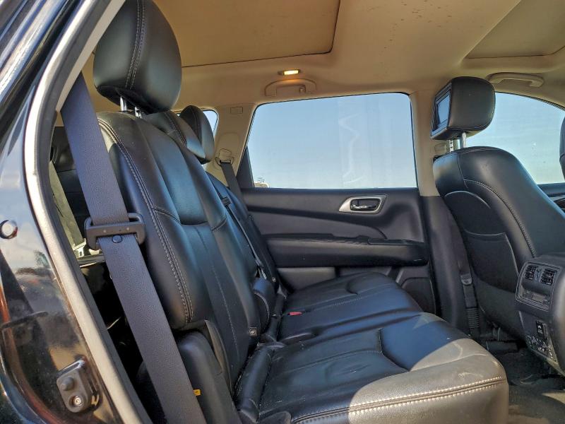 Photo 11 from auction – 2014 NISSAN PATHFINDER with VIN 5N1AR2MN4EC715327