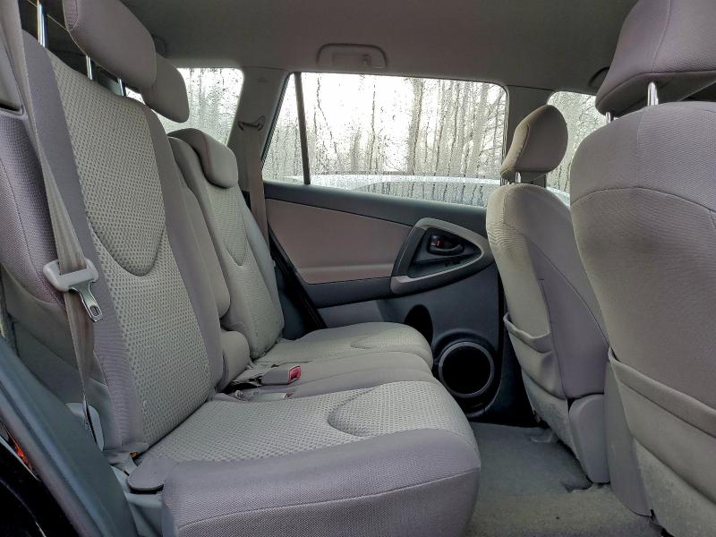 Photo 11 from auction – 2007 TOYOTA RAV4 with VIN JTMBD33V176039953
