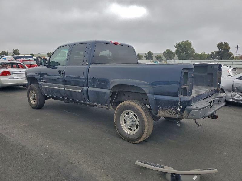 Photo 2 from auction – 2006 CHEVROLET SILVERADO with VIN 1GCHC29U36E219896