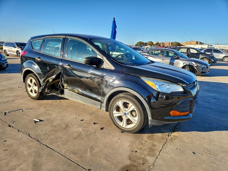 Photo 4 from auction – 2016 FORD ESCAPE S with VIN 1FMCU0F78GUB88965