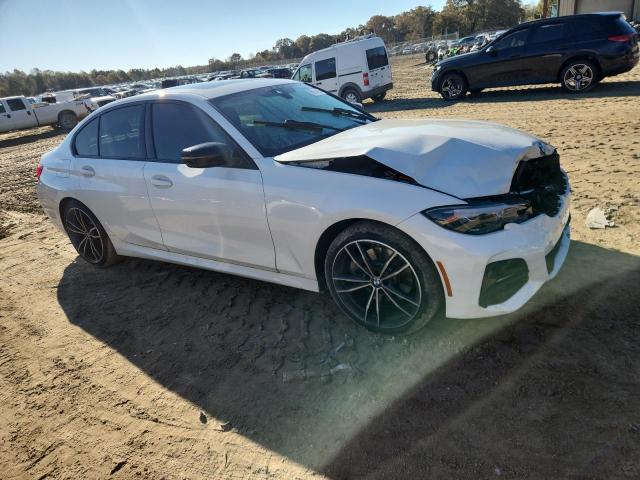 Photo 4 from auction – 2022 BMW 330XI with VIN 3MW5R7J04N8C28483