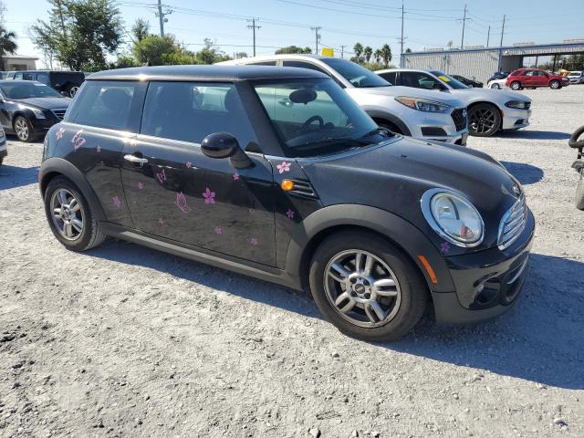 Photo 4 from auction – 2013 MINI COOPER with VIN WMWSU3C59DT688409