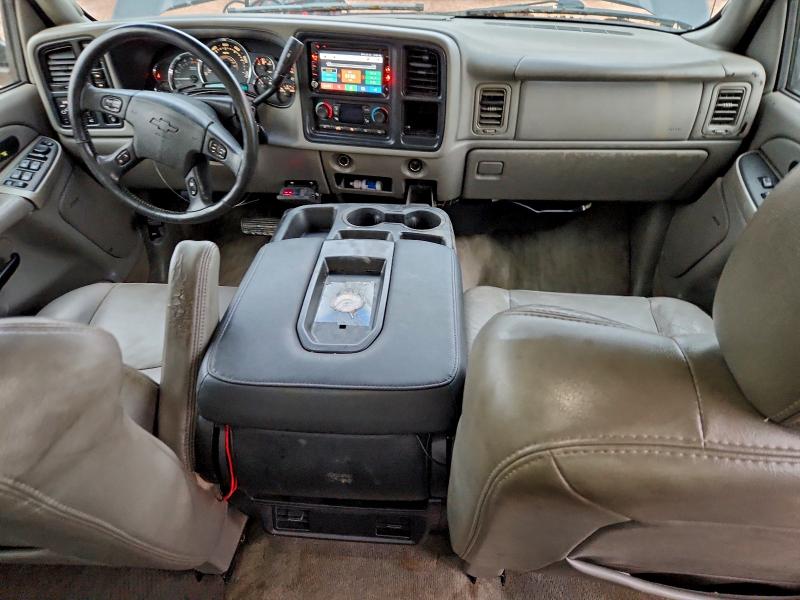 Photo 8 from auction – 2004 CHEVROLET SILVERADO with VIN 1GCHK23U44F117283