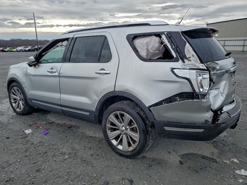 Photo 2 from auction – 2019 FORD EXPLORER L with VIN 1FM5K7F89KGB42195