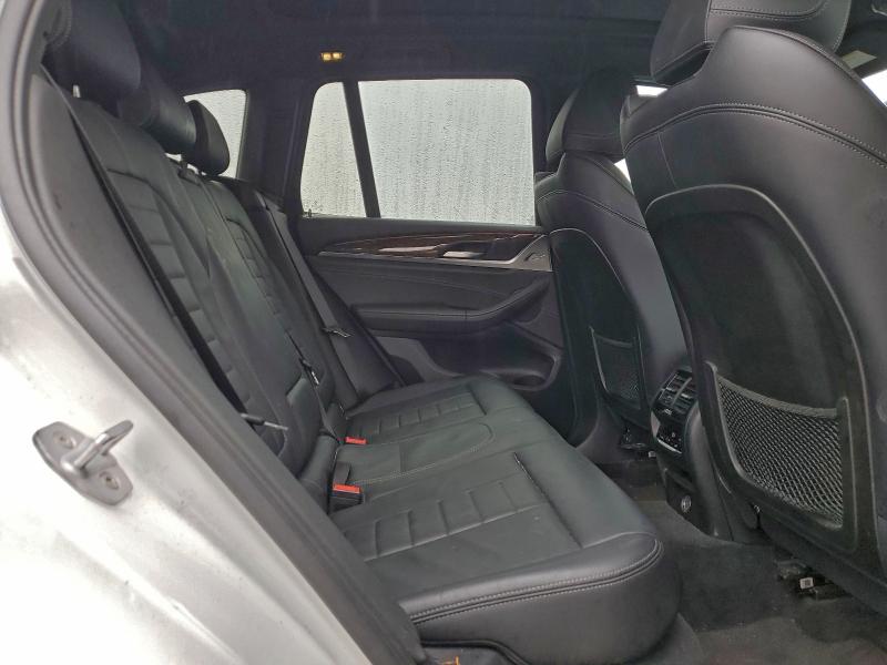 Photo 11 from auction – 2019 BMW X3 SDRIVE3 with VIN 5UXTR7C55KLF27490