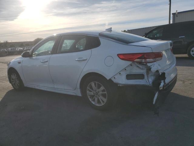 Photo 2 from auction – 2018 KIA OPTIMA LX with VIN 5XXGT4L38JG195381