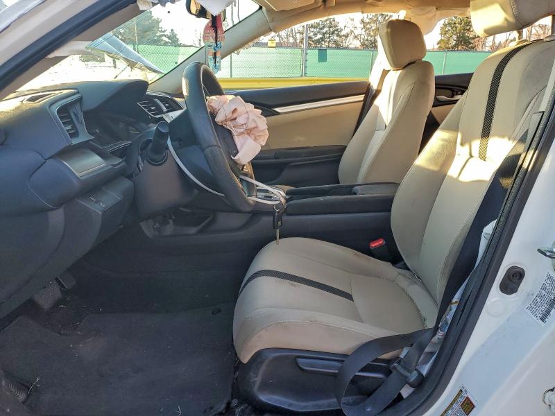 Photo 7 from auction – 2017 HONDA CIVIC LX with VIN 19XFC2F51HE223697