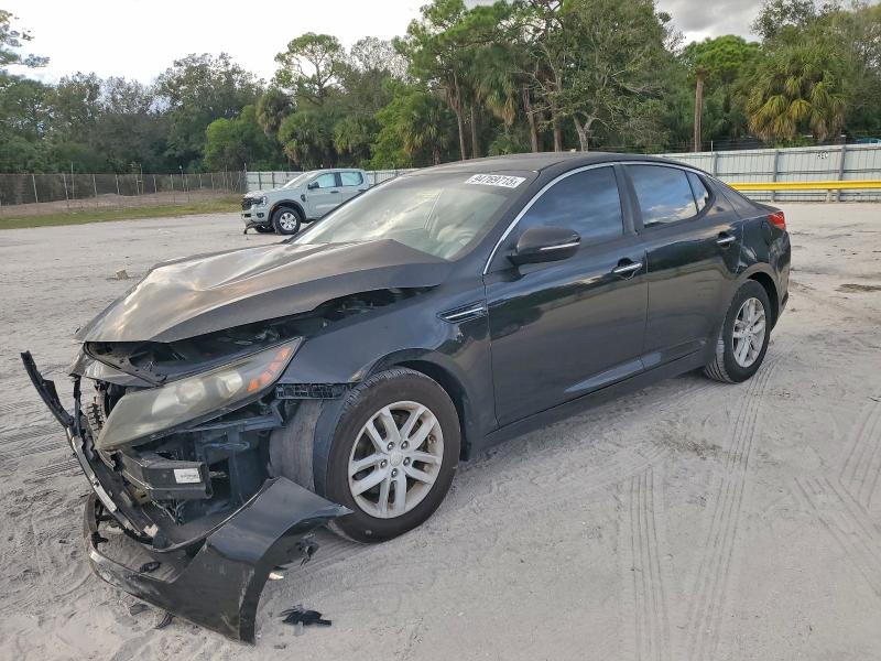 KIA OPTIMA LX 2013 with VIN KNAGM4A77D5303885 - Photo from auction