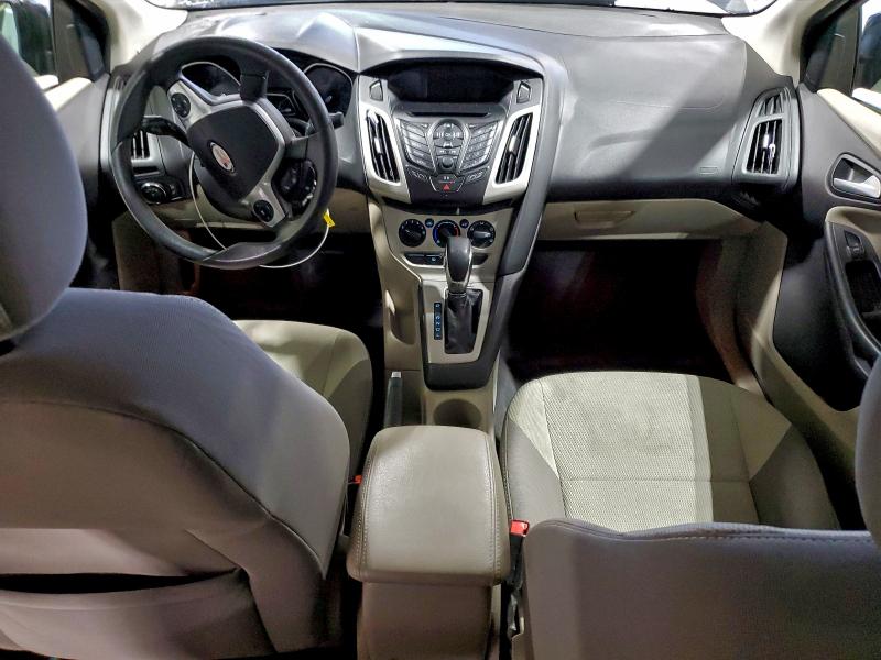 Photo 8 from auction – 2014 FORD FOCUS SE with VIN 1FADP3F27EL146852