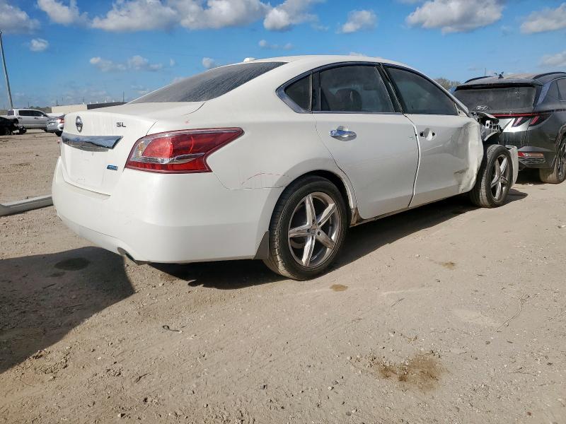 Photo 3 from auction – 2013 NISSAN ALTIMA 2.5 with VIN 1N4AL3AP0DN534431