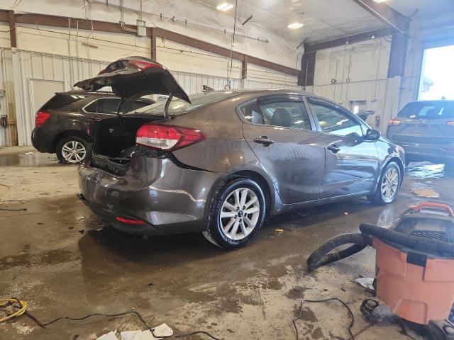Photo 3 from auction – 2017 KIA FORTE LX with VIN 3KPFL4A78HE048708