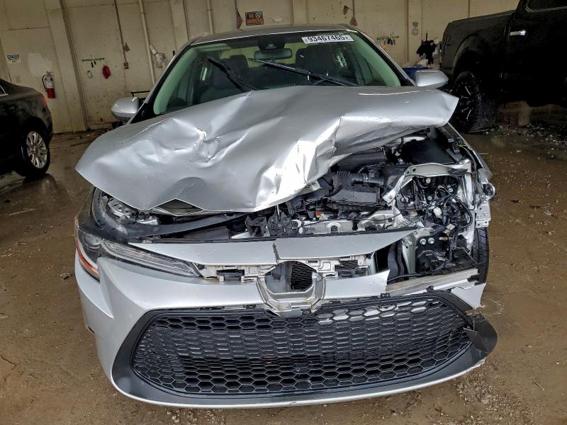 Photo 5 from auction – 2020 TOYOTA COROLLA with VIN JTDEPRAEXLJ054579