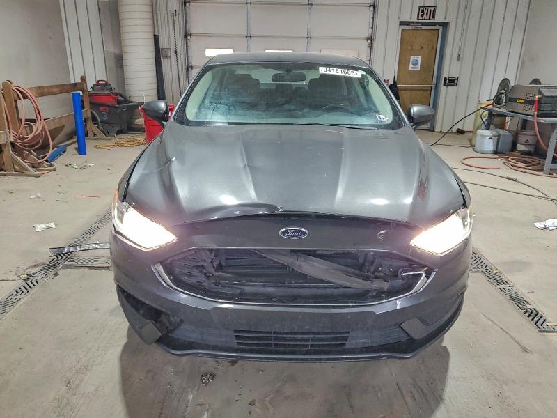 Photo 5 from auction – 2017 FORD FUSION with VIN 3FA6P0HD8HR304840