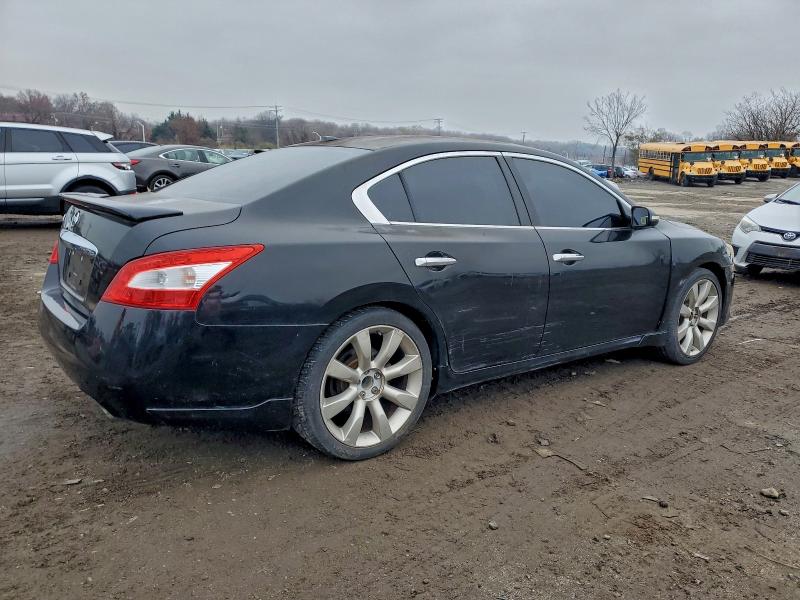 Photo 3 from auction – 2009 NISSAN MAXIMA S with VIN 1N4AA51E89C840733