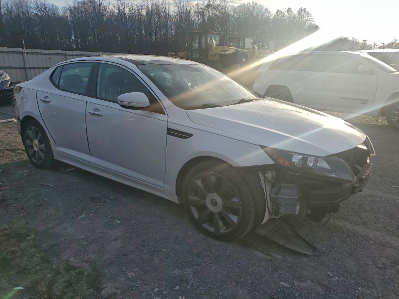 Photo 4 from auction – 2011 KIA OPTIMA SX with VIN KNAGR4A66B5119141