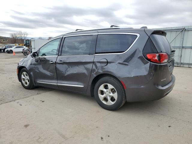 Photo 2 from auction – 2017 CHRYSLER PACIFICA T with VIN 2C4RC1EG3HR704463
