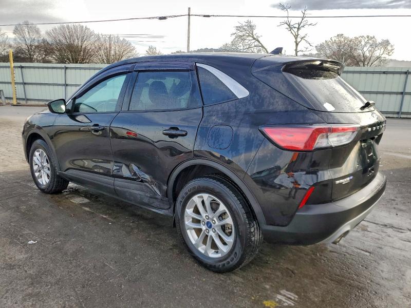 Photo 2 from auction – 2020 FORD ESCAPE SE with VIN 1FMCU9G69LUA23401
