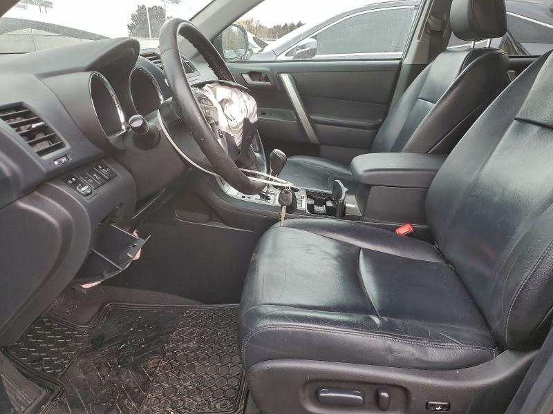 Photo 7 from auction – 2013 TOYOTA HIGHLANDER with VIN 5TDBK3EH4DS266370