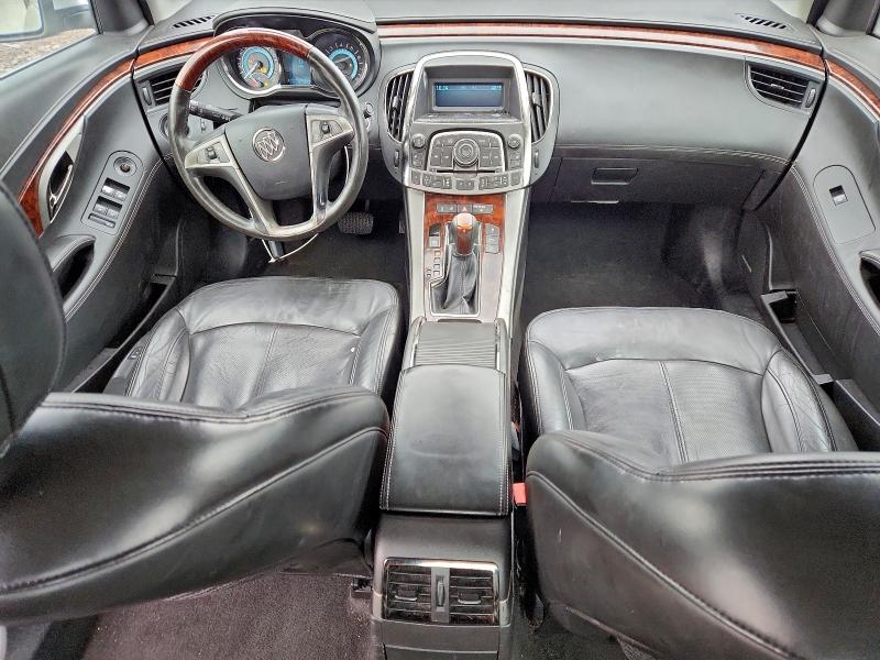 Photo 8 from auction – 2010 BUICK LACROSSE with VIN 1G4GD5GG5AF141336