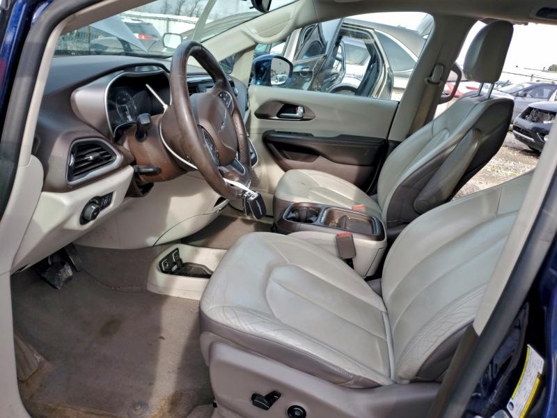 Photo 7 from auction – 2017 CHRYSLER PACIFICA T with VIN 2C4RC1BG2HR713384