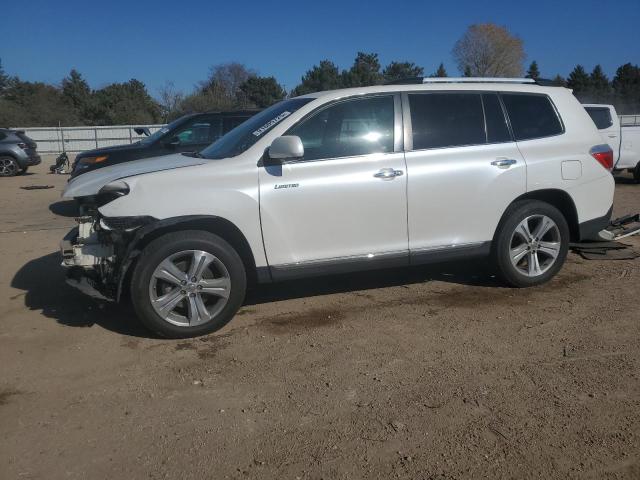 TOYOTA HIGHLANDER 2013 с VIN 5TDDK3EH7DS197912 - Фото с аукциона
