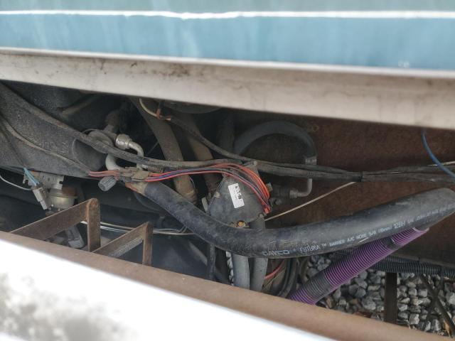 Photo 7 from auction – 1998 FREIGHTLINER CHASSIS X with VIN 4UZ6XFBCXWC928711