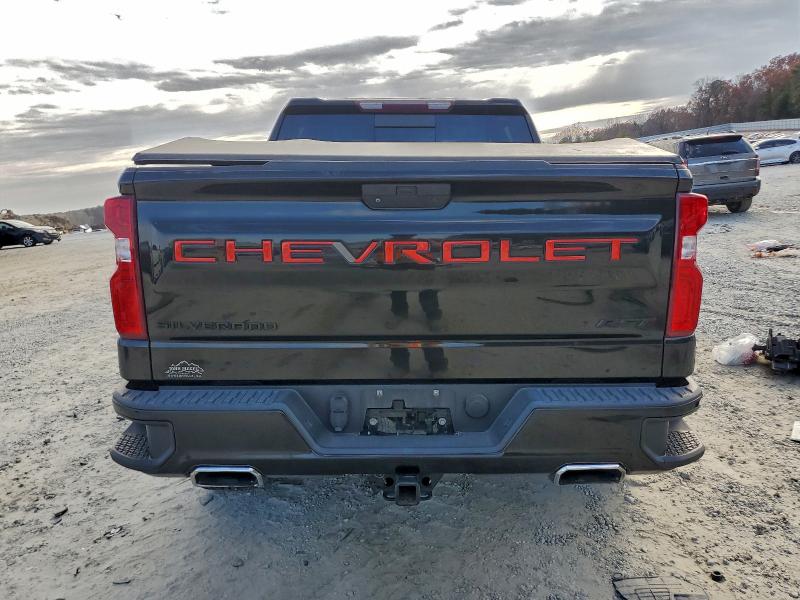 Photo 6 from auction – 2019 CHEVROLET SILVERADO with VIN 3GCUYEED9KG253674