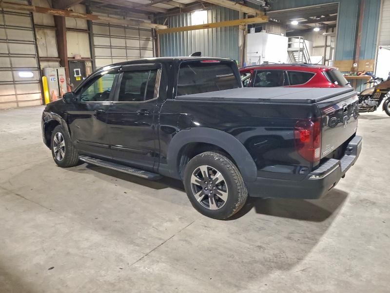 Photo 2 from auction – 2017 HONDA RIDGELINE with VIN 5FPYK3F64HB004762
