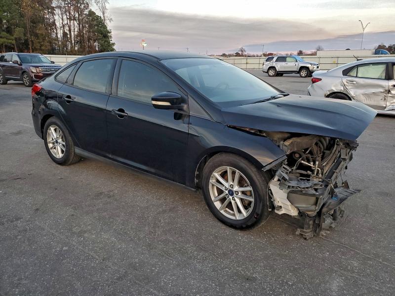 Photo 4 from auction – 2016 FORD FOCUS SE with VIN 1FADP3F2XGL271671